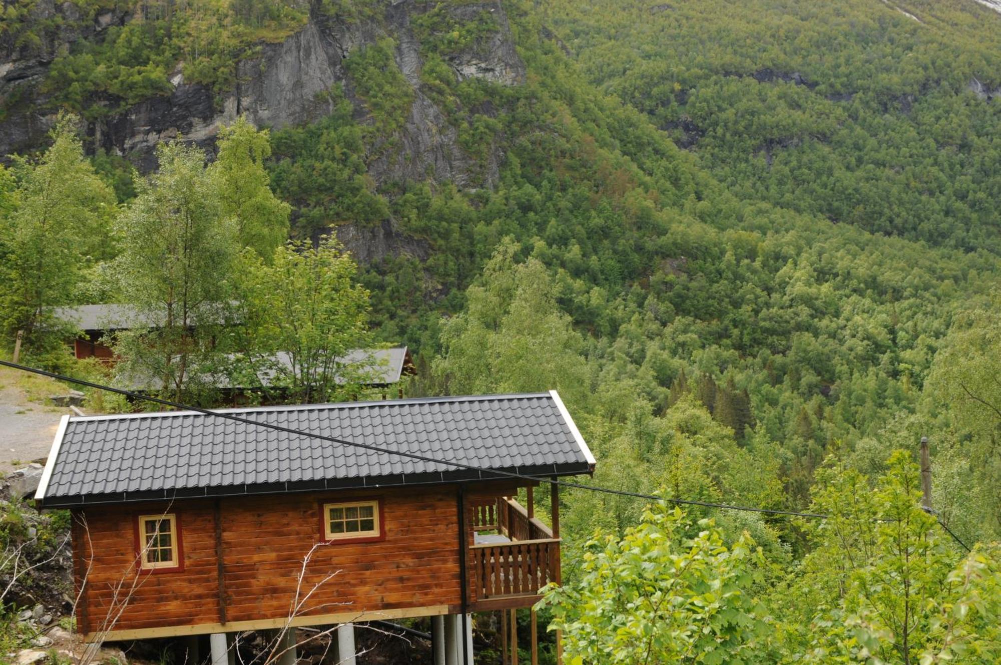 Fossen Accommodation Geiranger Exterior photo