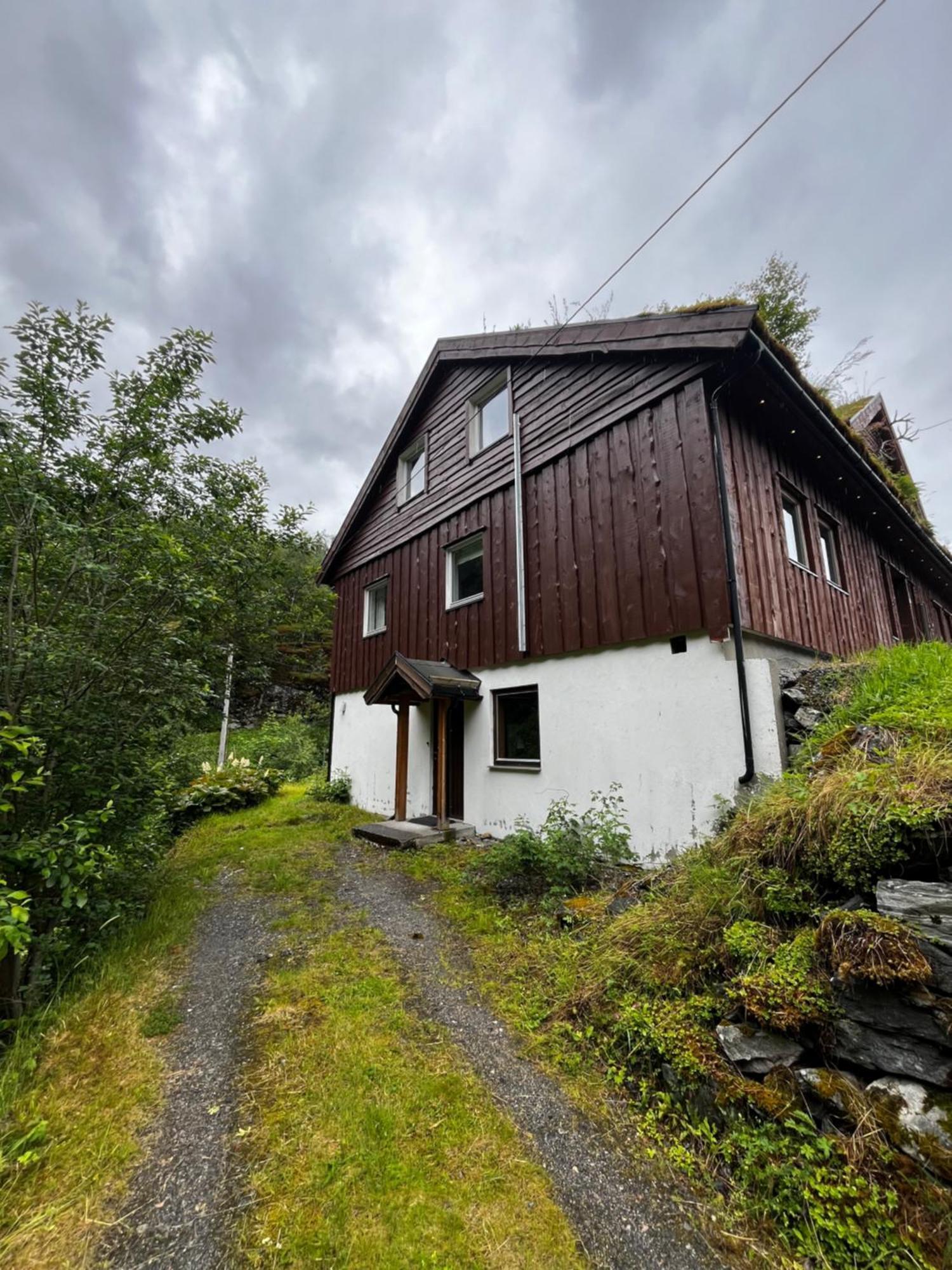 Fossen Accommodation Geiranger Exterior photo