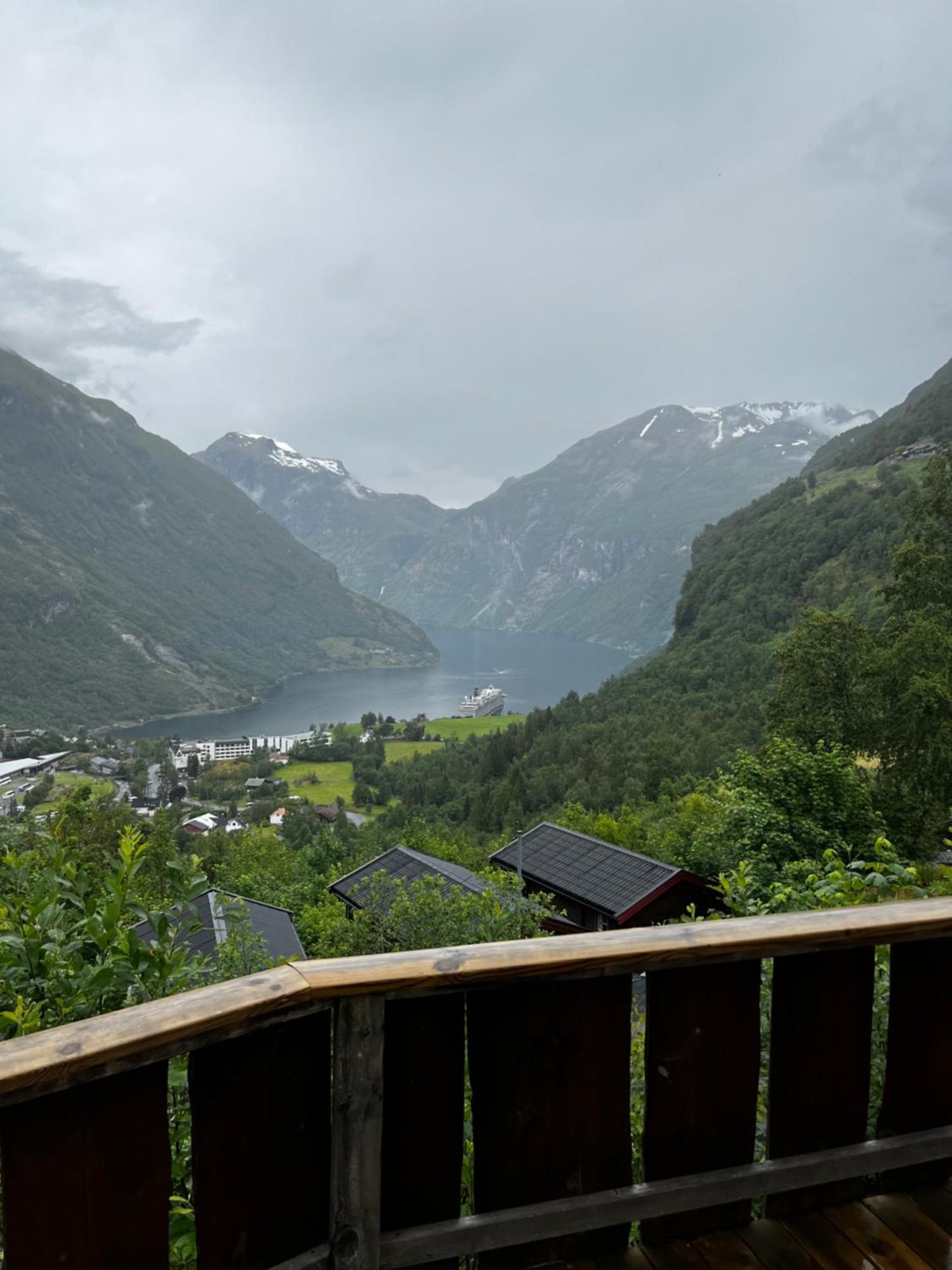 Fossen Accommodation Geiranger Room photo